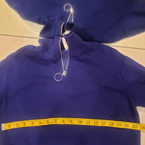 H&M Crop sweatshirt - Picture 7 of 9